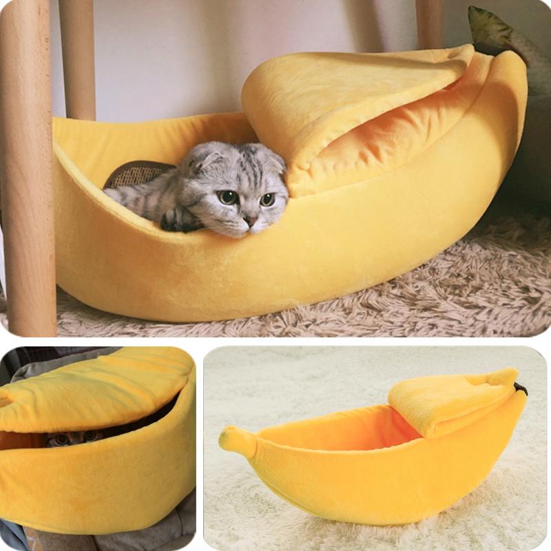 Warm & Portable Banana Pet Bed